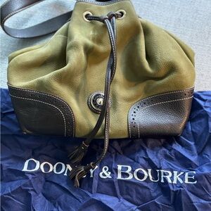 Dooney & Bourke hobo style handbag